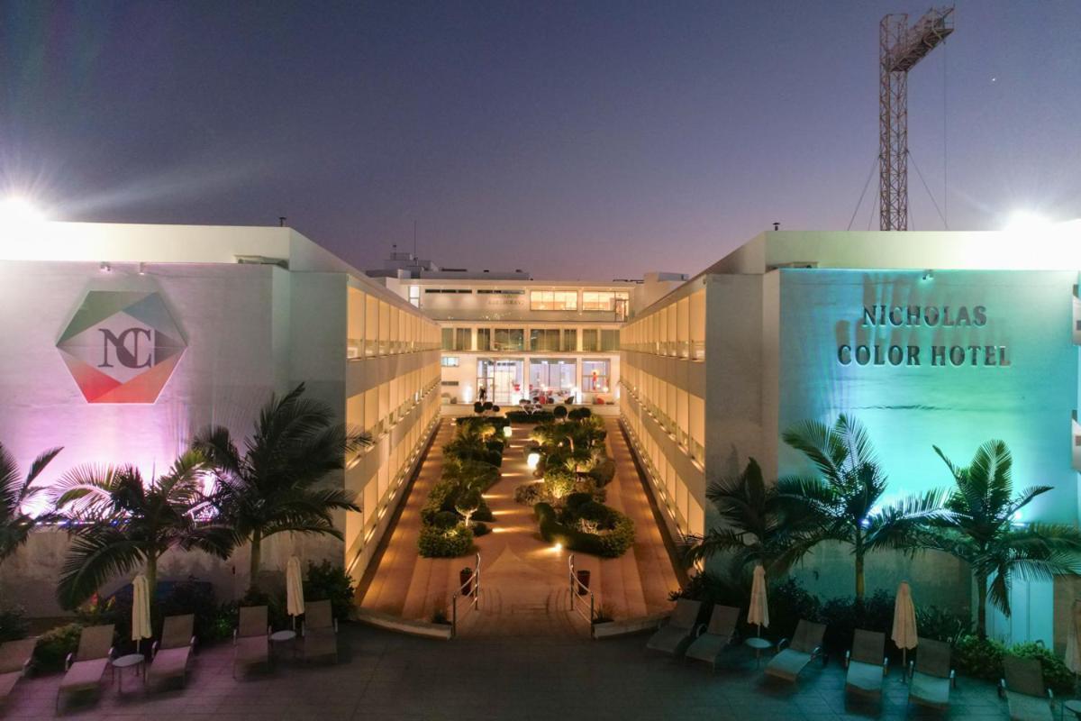Nicholas Color Hotel Agia Napa Exterior foto