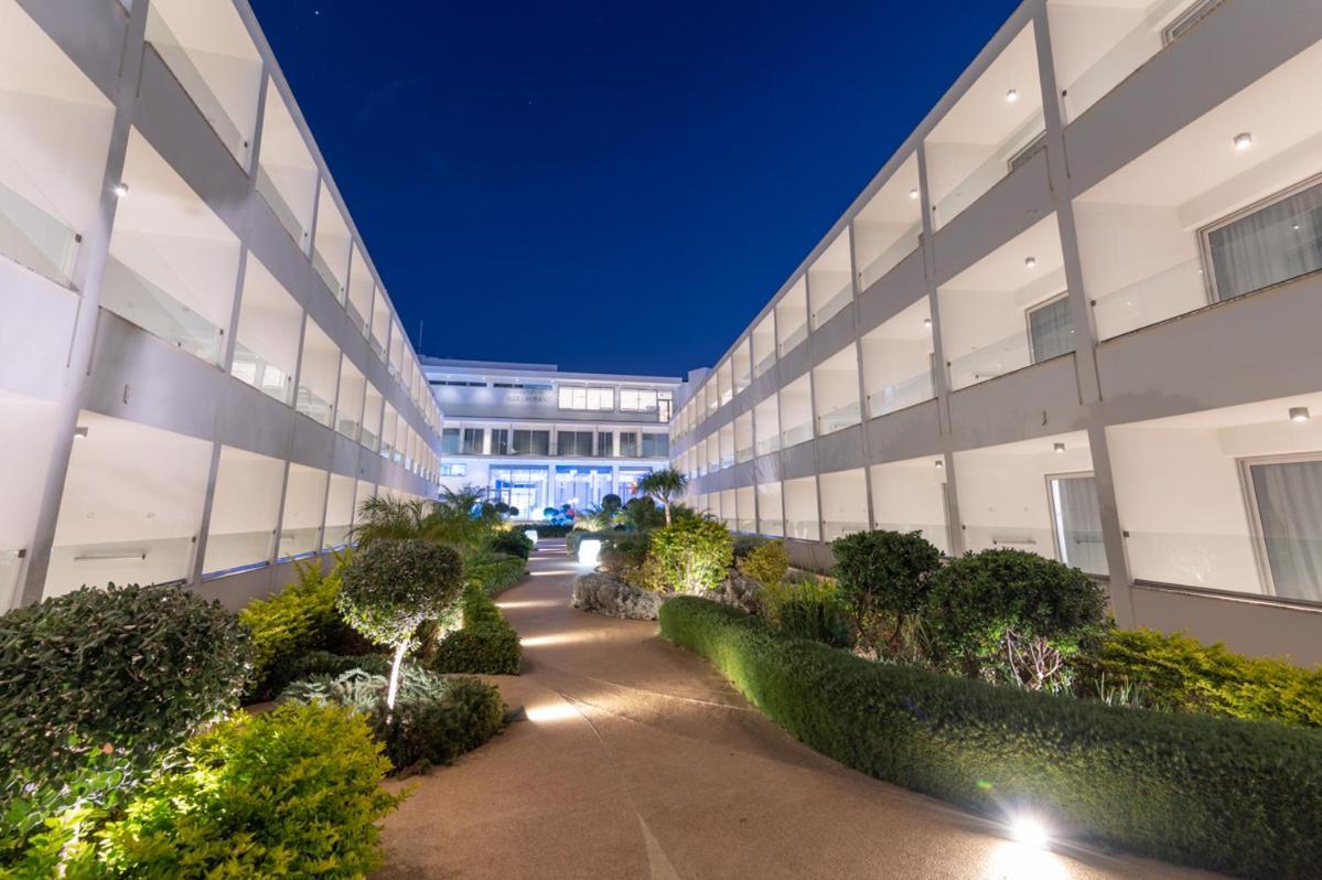 Nicholas Color Hotel Agia Napa Exterior foto
