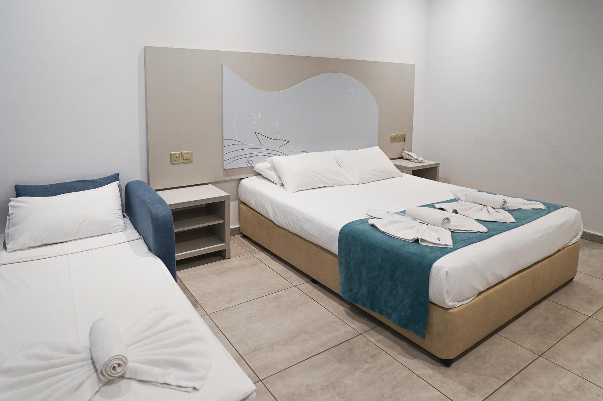 Nicholas Color Hotel Agia Napa Exterior foto